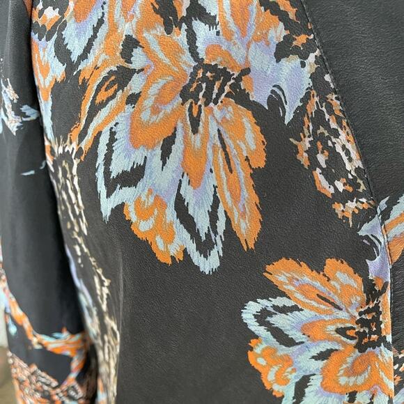 Twelfth Street by Cynthia Vincent Abstract Floral Silk Cardigan Small - Picture 12 of 13